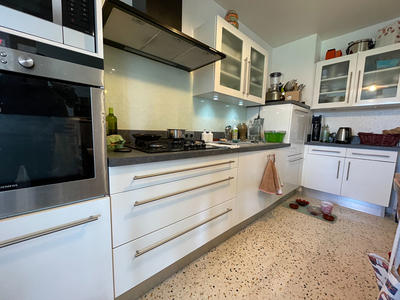 Appartement - 110 m² - 6 pièces