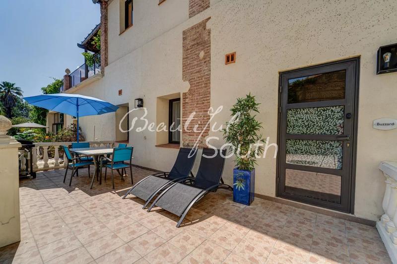 Gîte - 765 m² - 27 pièces