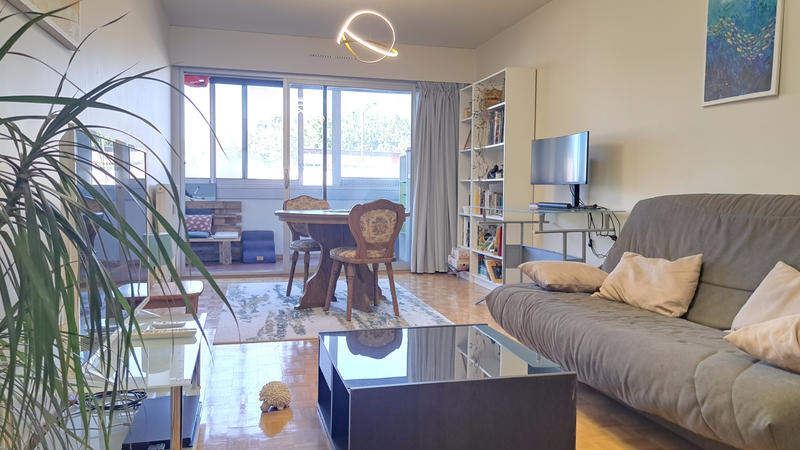 Appartement - 79 m² - 3 pièces