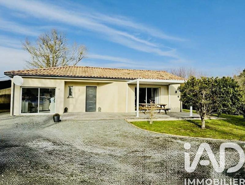 Maison - 115 m² - 4 pièces