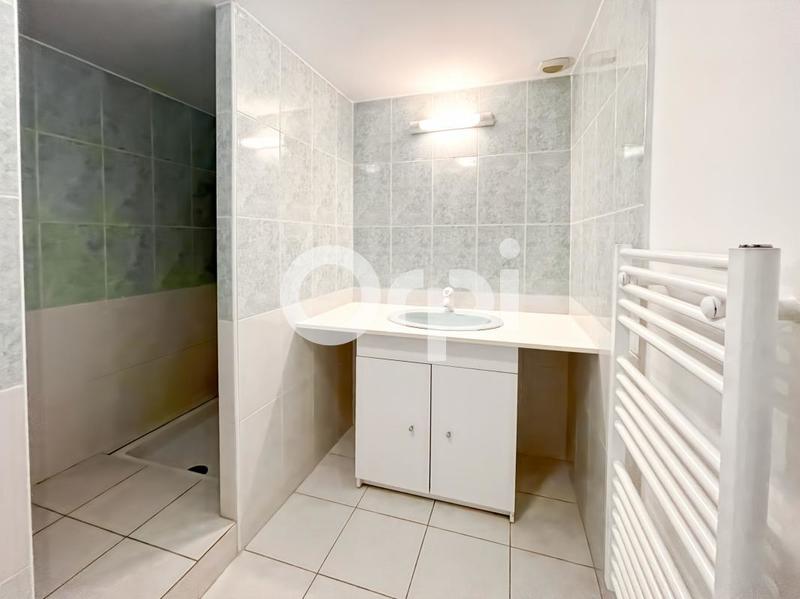 Appartement - 60 m² - 2 pièces