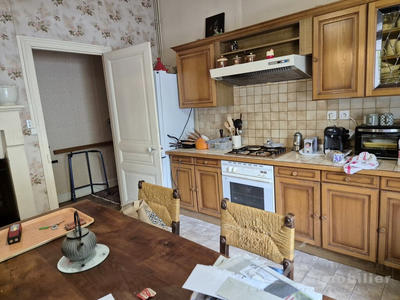 Maison - 179 m² - 8 pièces