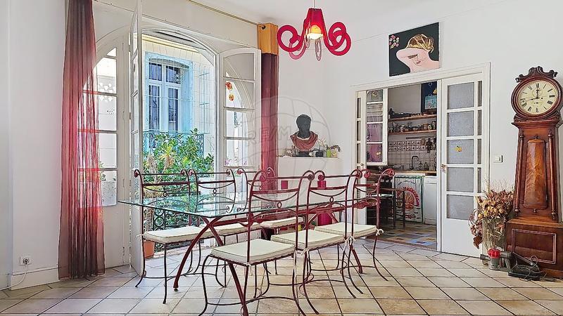 Maison de ville - 170 m² - 7 pièces