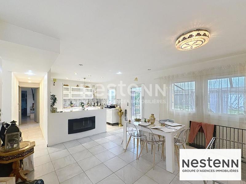 Maison - 104 m² - 5 pièces