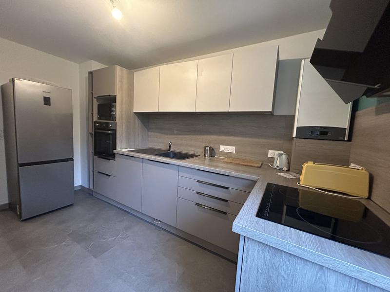 Appartement - 72 m² - 3 pièces