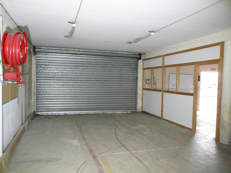 Local commercial - 199 m² - 2 pièces
