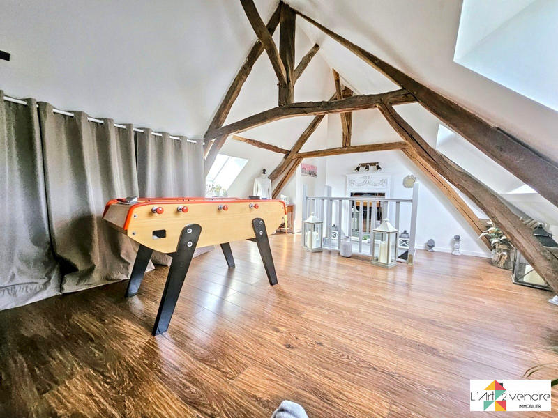 Maison - 182 m² - 6 pièces