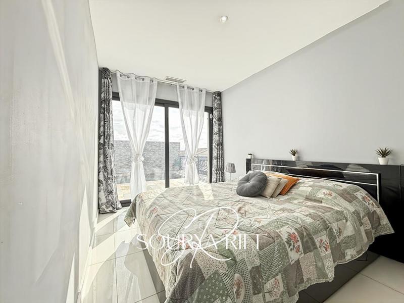 Maison - 161 m² - 7 pièces