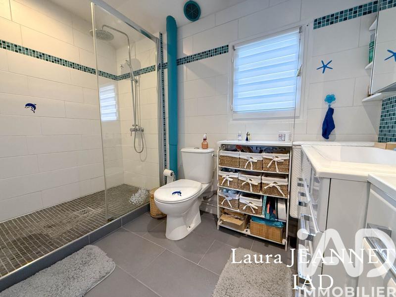 Maison - 111 m² - 7 pièces