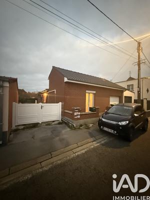 Maison - 77 m² - 5 pièces