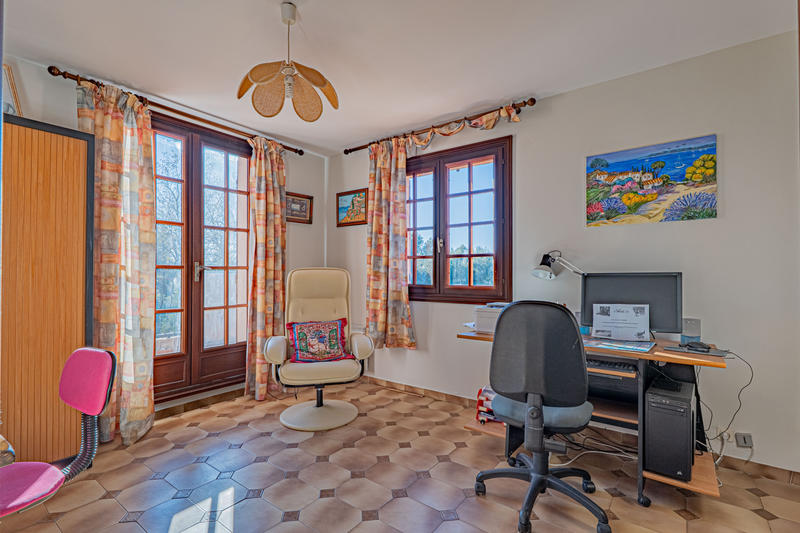 Maison - 141 m² - 5 pièces