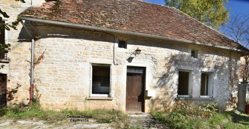 Maison en pierre - 104 m² - 4 pièces