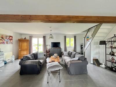 Maison - 119 m² - 5 pièces