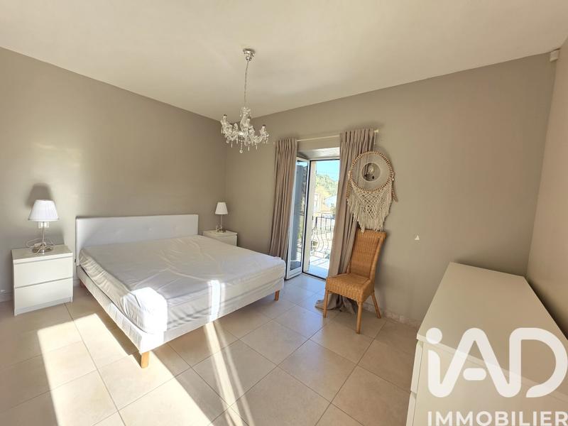 Maison - 145 m² - 7 pièces