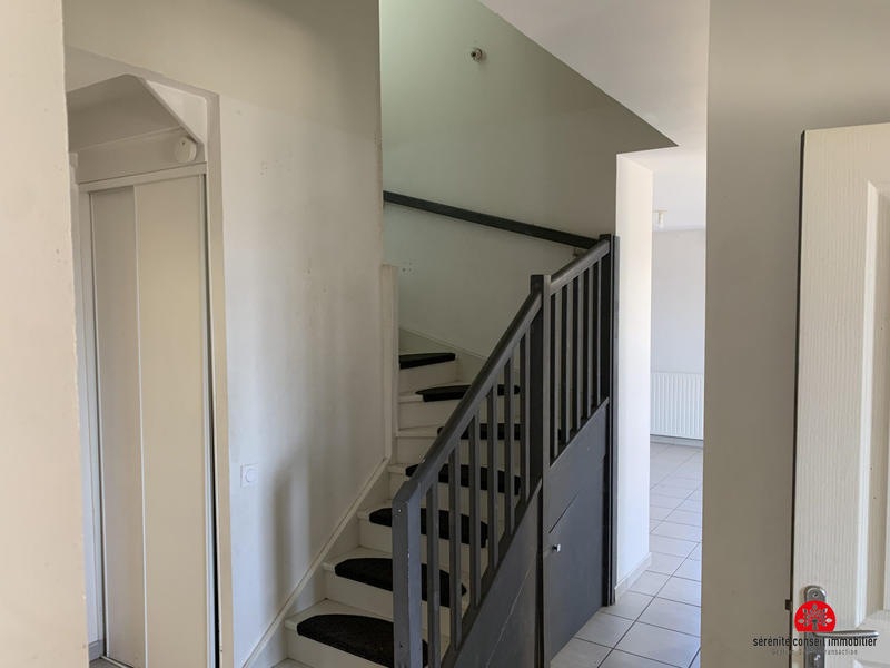 Appartement - 98 m² - 5 pièces