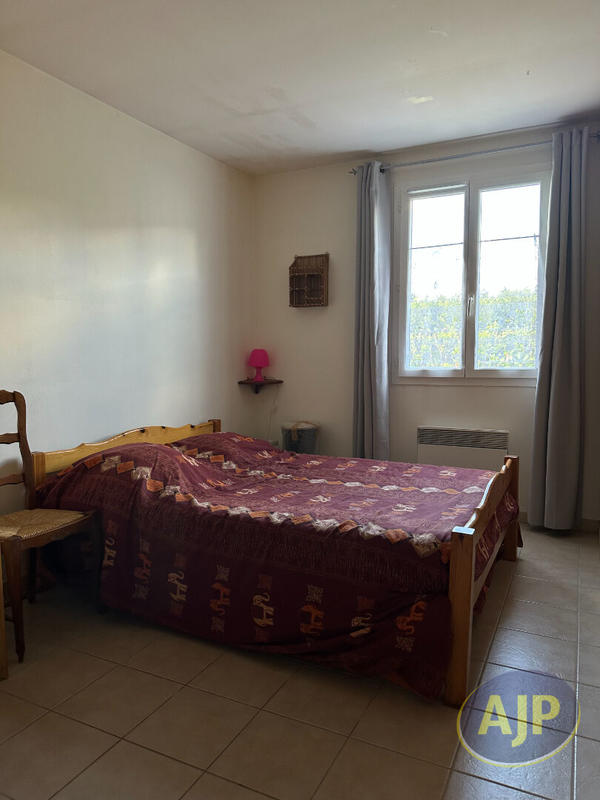 Maison - 99 m² - 5 pièces