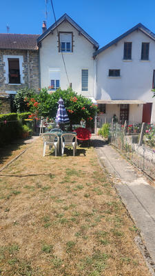 Maison - 100 m² - 6 pièces