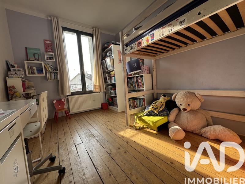 Maison - 104 m² - 5 pièces