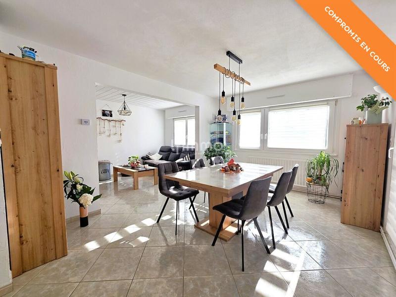 Appartement - 81 m² - 4 pièces