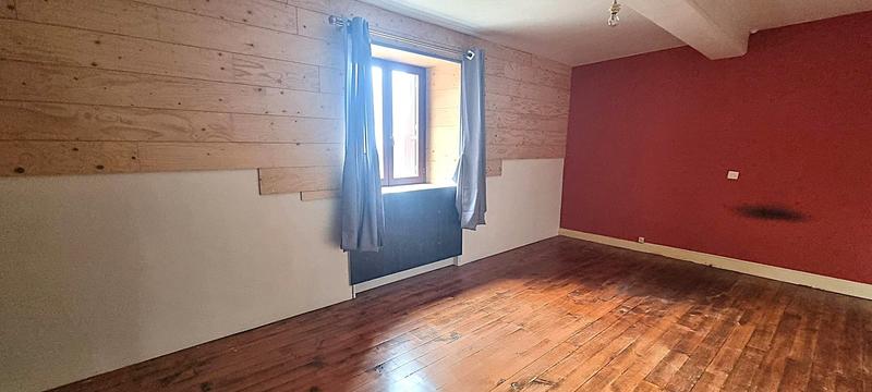 Maison - 121 m² - 5 pièces