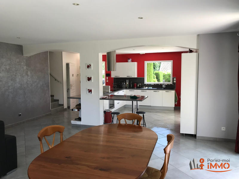 Villa - 105 m² - 4 pièces
