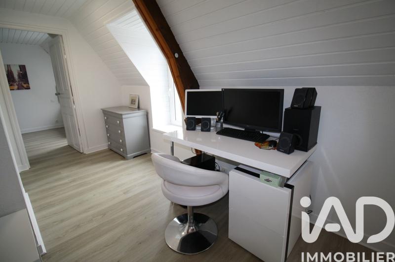 Maison - 183 m² - 7 pièces