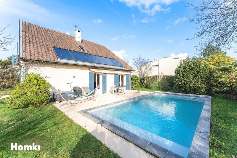 Maison - 171 m² - 8 pièces