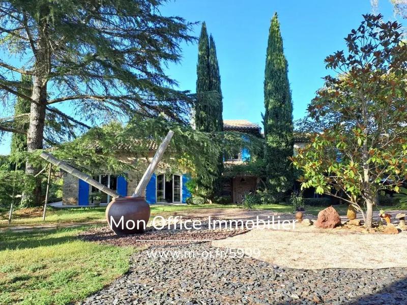 Maison de campagne - 290 m² - 10 pièces