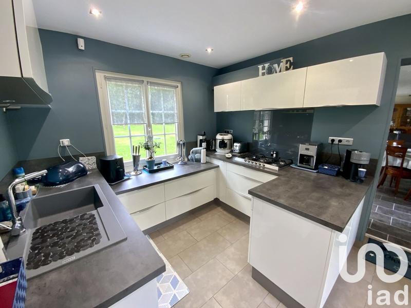 Maison - 167 m² - 10 pièces