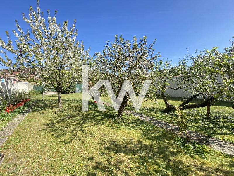 Maison - 191 m² - 7 pièces