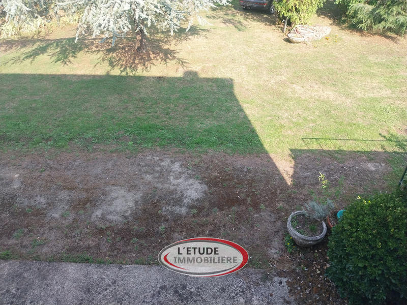 Maison - 225 m² - 9 pièces