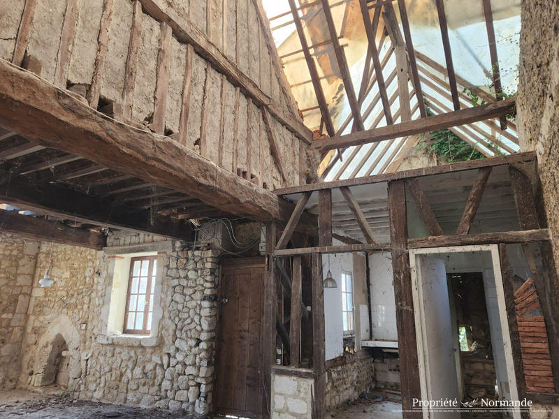 Maison ancienne - 2 750 m² - 3 pièces