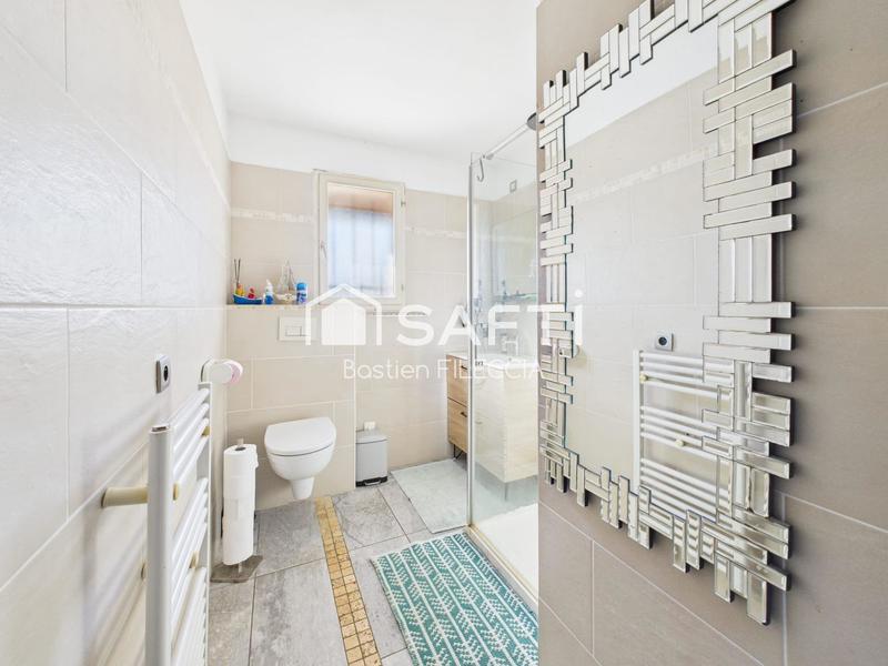 Maison - 135 m² - 5 pièces