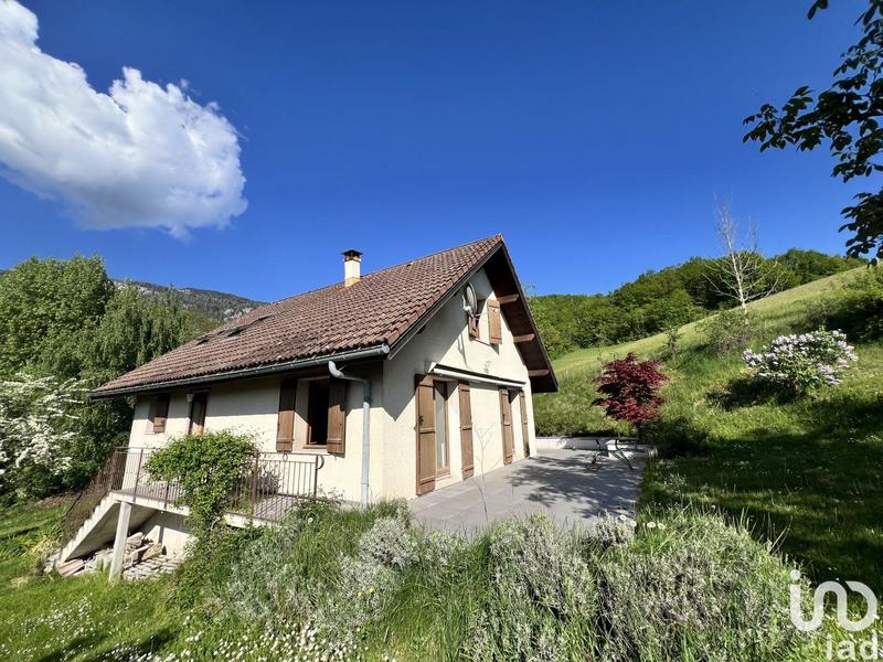 Maison - 112 m² - 5 pièces