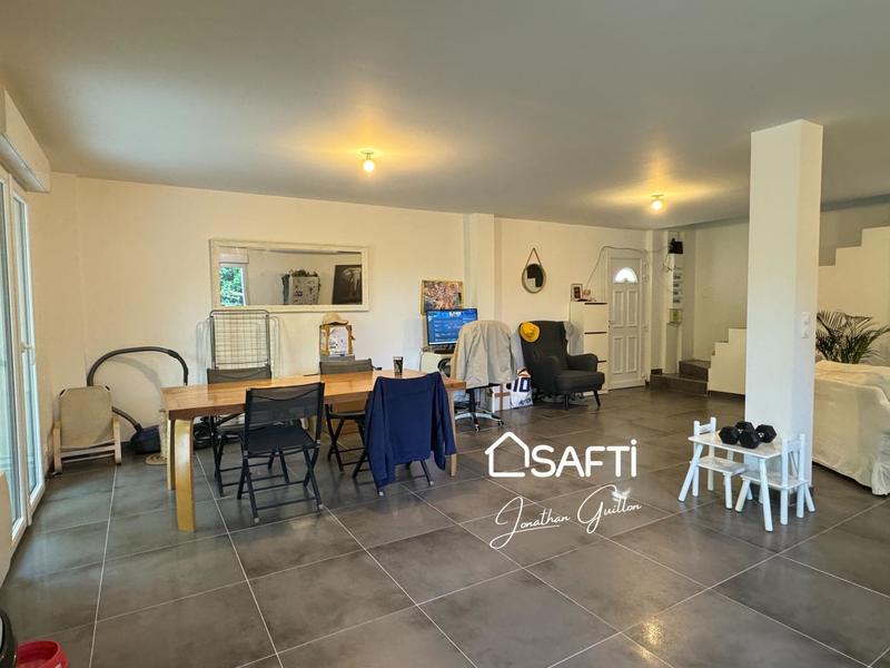 Maison - 110 m² - 5 pièces