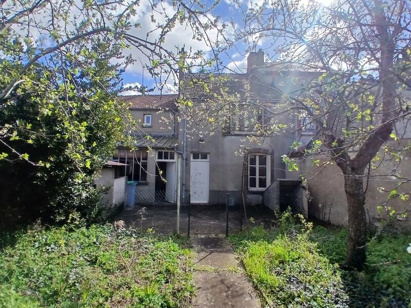 Maison - 150 m² - 7 pièces