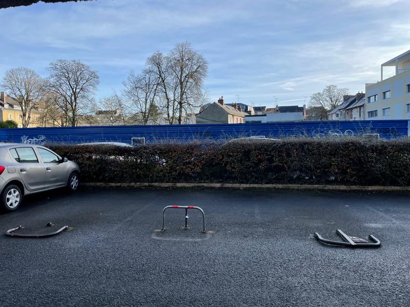 Parking / Garage - 8 m²