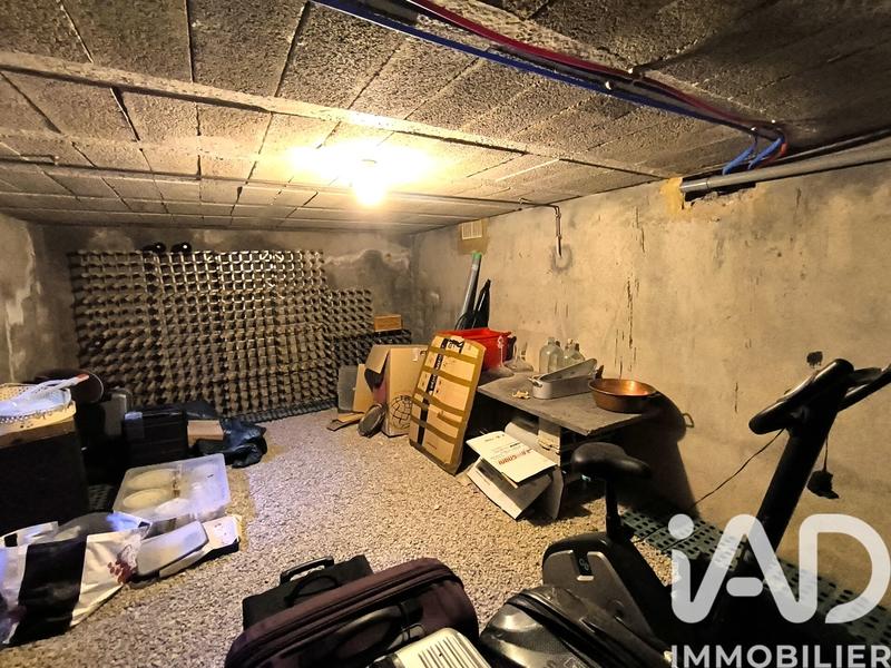 Maison - 232 m² - 6 pièces