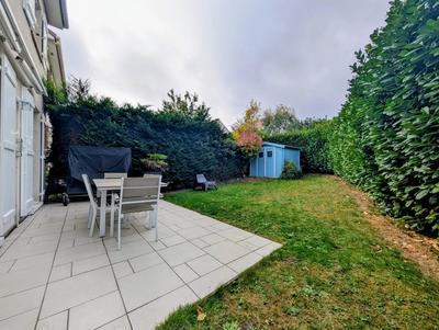 Maison - 122 m² - 5 pièces