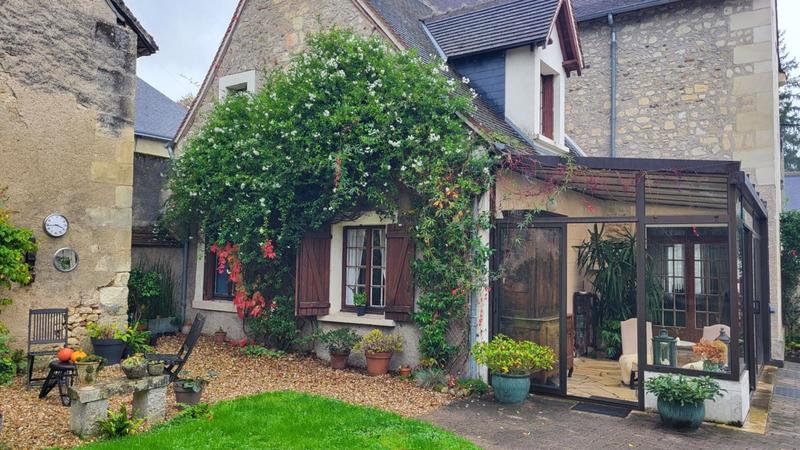 Maison - 260 m² - 10 pièces