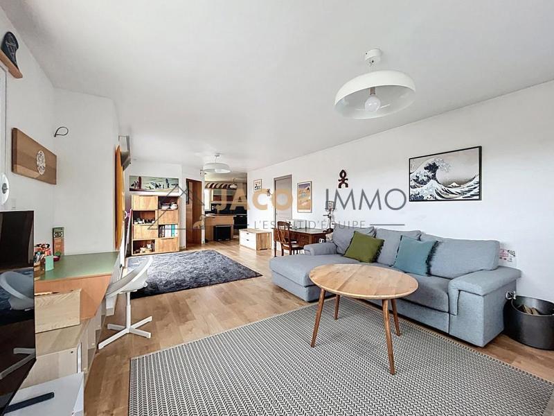 Maison - 173 m² - 8 pièces