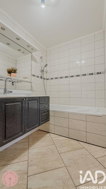 Appartement - 84 m² - 3 pièces