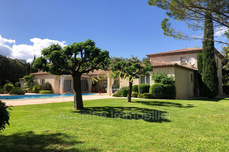 Villa - 340 m² - 8 pièces