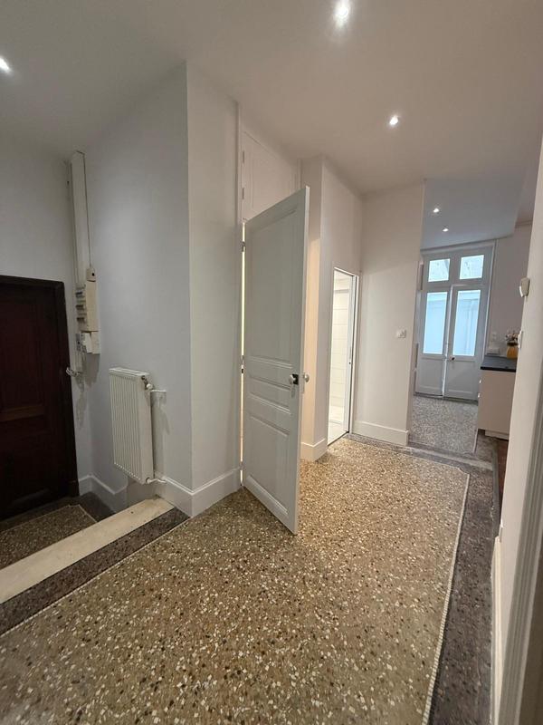 Appartement - 87 m² - 4 pièces