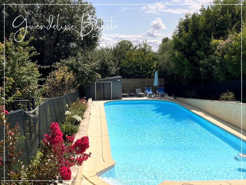 Maison - 200 m² - 6 pièces