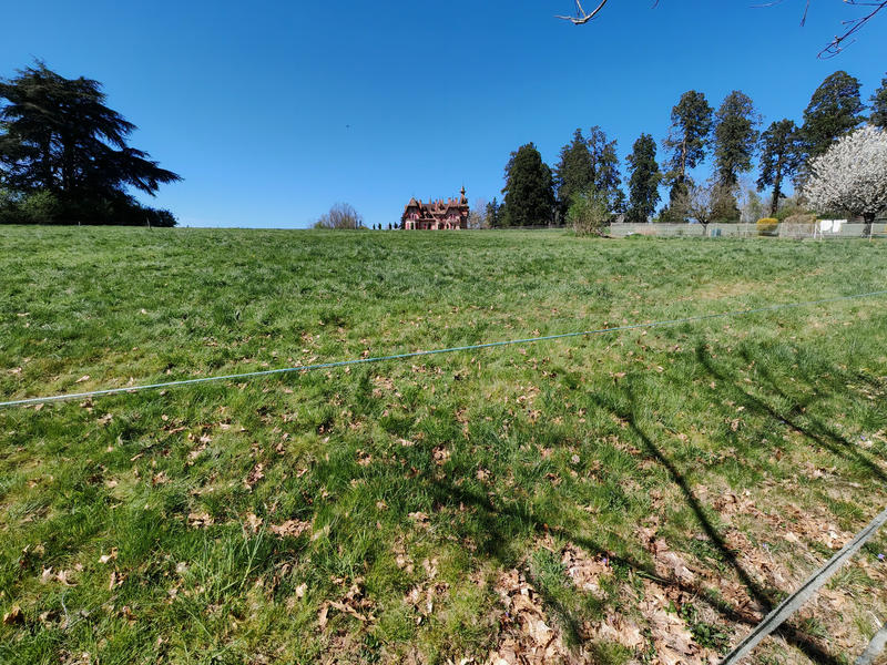 Terrain - 1 700 m²