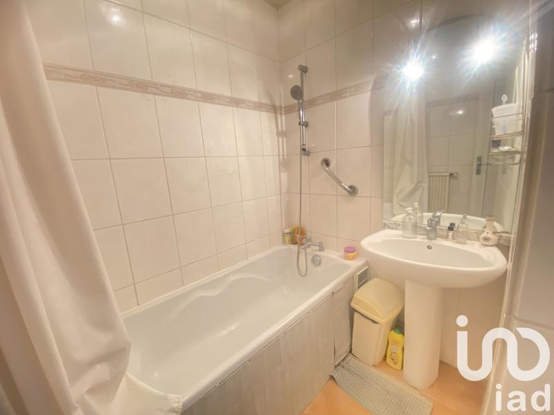 Maison - 88 m² - 7 pièces