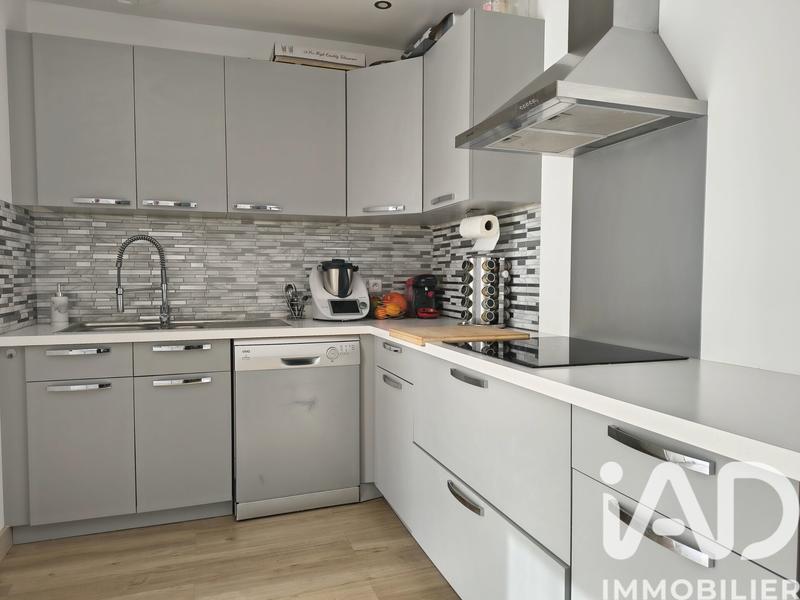 Maison - 96 m² - 4 pièces