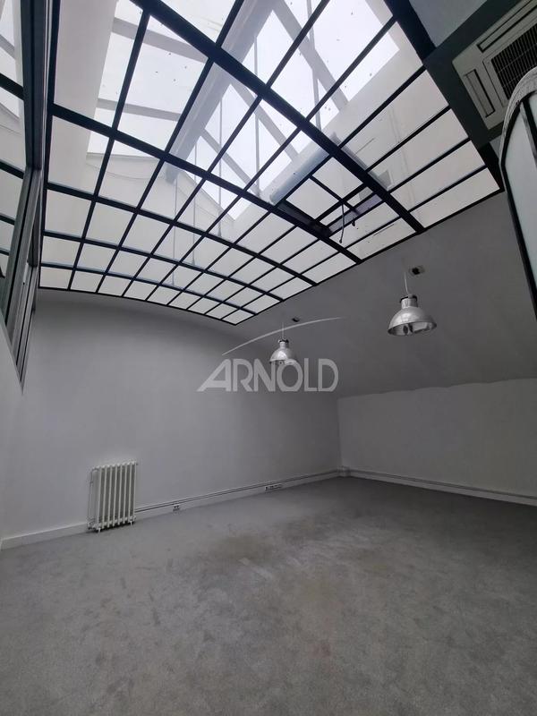 Bureau - 500 m² - 7 pièces