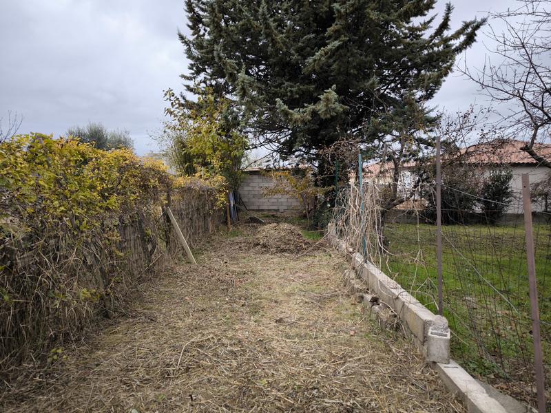 Terrain constructible - 750 m²